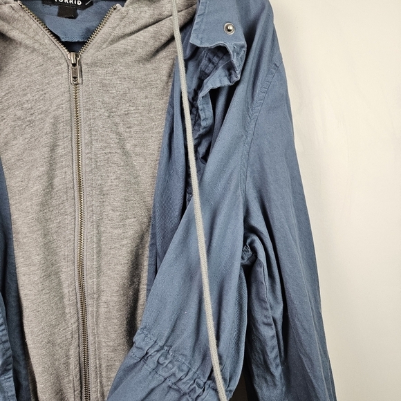 Torrid Blue Gray Hooded Zip Jacket 2 - Picture 7 of 9